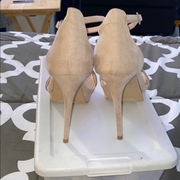 Aldo heels - Picture 6 of 8